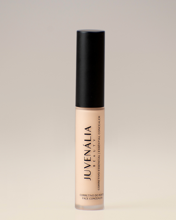 ESSENTIAL CONCEALER